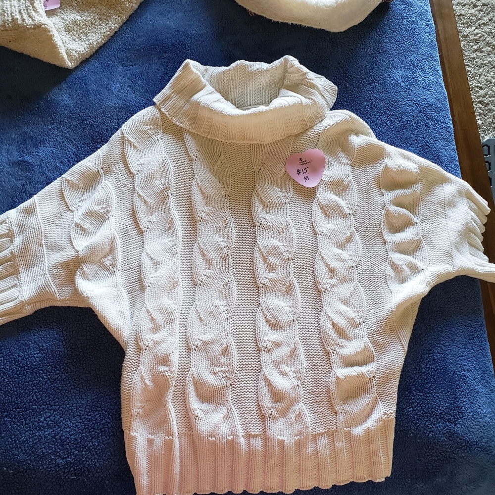 Sweater - Picture 2 of 2